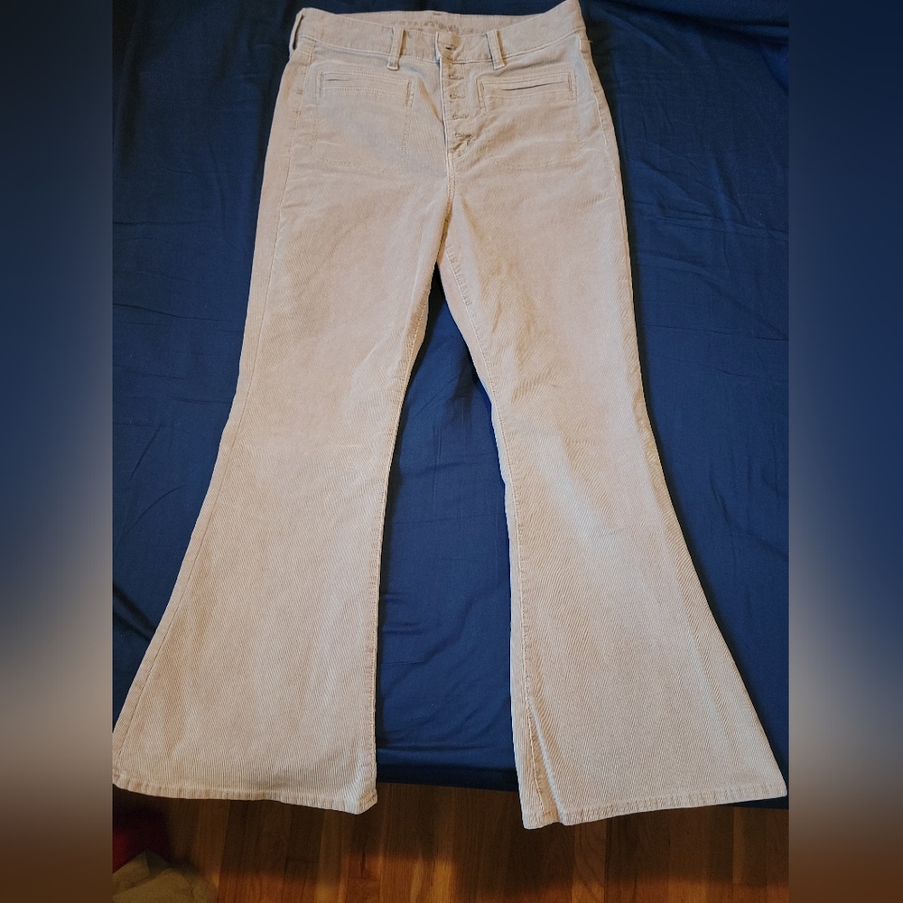 AE Stretch Corduroy Super High-Waisted Flare Pant